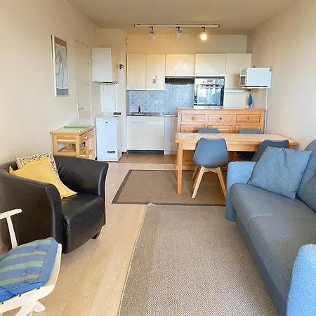 C2111 Vue Terrasse, Parking Appartement *