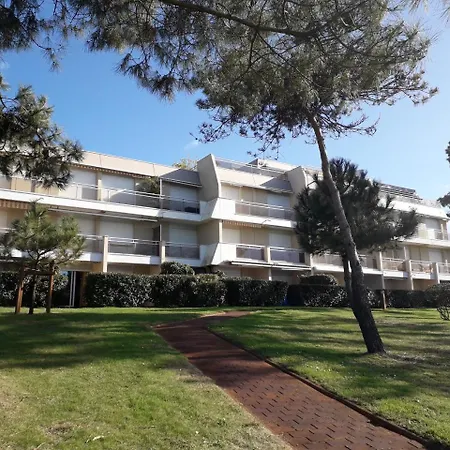 C2111 Vue Terrasse, Parking Appartement
